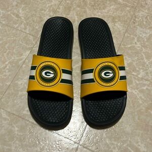 Green Bay Packer slide sandals